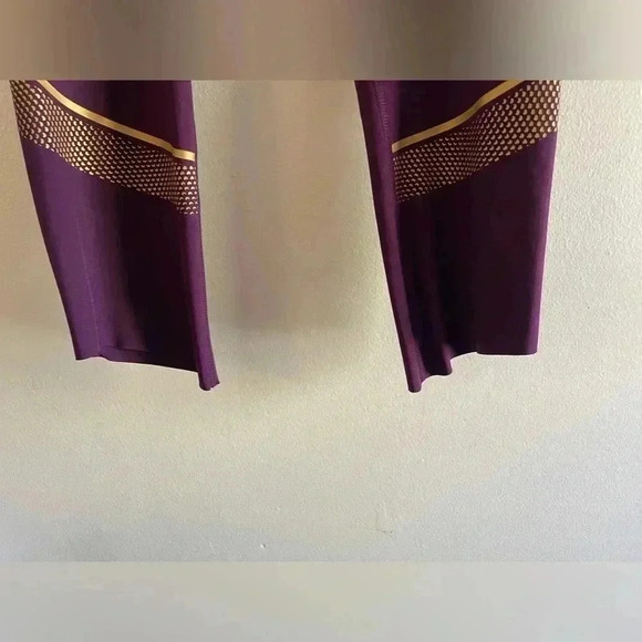 Under Armour Breathelux Metallic Crop Size M - Picture 5 of 9